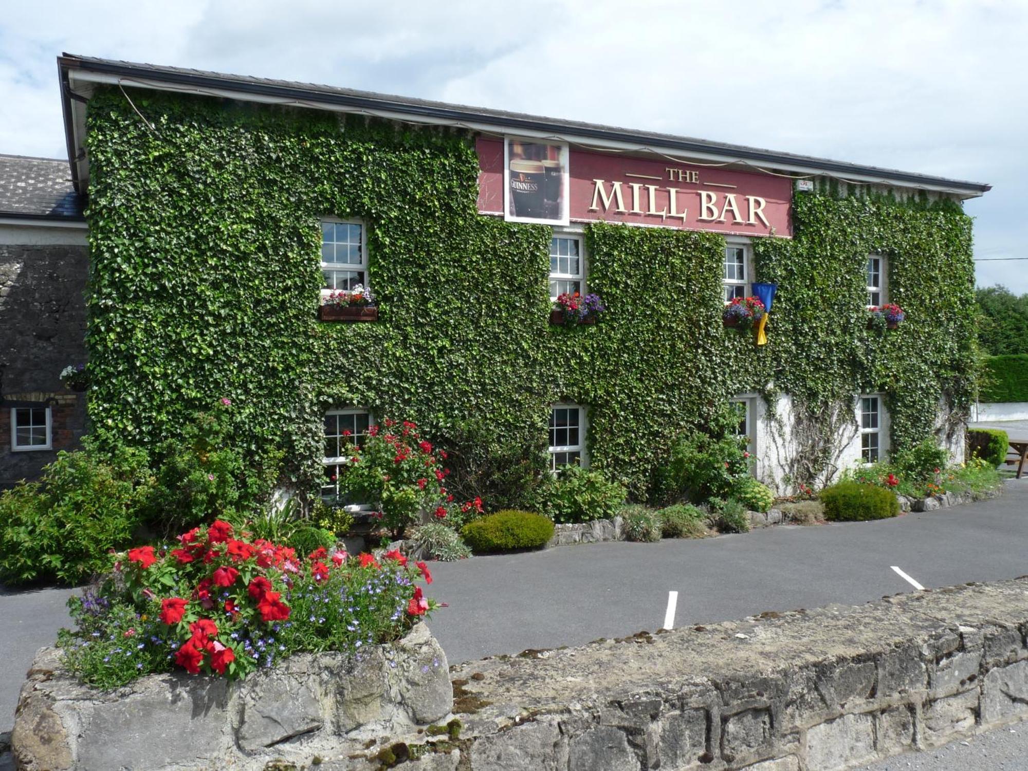 The Mill Bar Bed & Breakfast Athlone Exterior foto